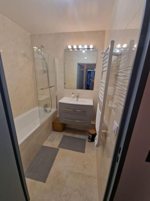 Magnifique Appartement Paris La Defense Bois-Colombes المظهر الخارجي الصورة